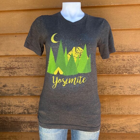 Yosemite Graphic Tee Shirt Soft Cotton Blend Heather Gray Camping Scene Women’s - Picture 6 of 11